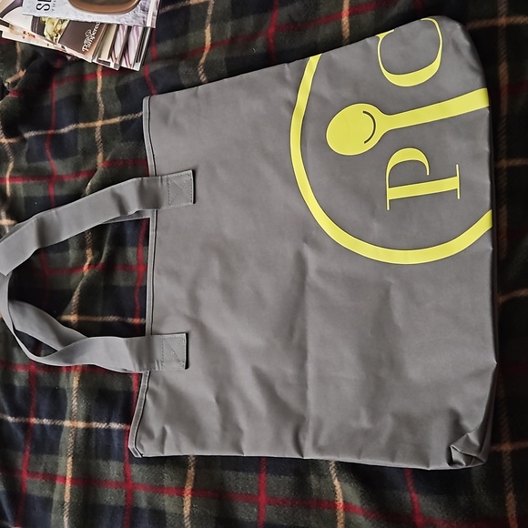 Pampered Chef bag and recipes‎ from 10 pamphlets - Picture 3 of 3